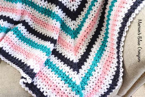 Continuous Round Crochet Blanket - Amelia's Crochet