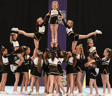 Découvrez Le Club Pau Cheerleading Nouveau Sport Déquipe En Aquitaine