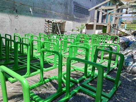 Mbc Dow Chemical Turn Over25 Bicycle Racks To Muntinlupa Manila Standard