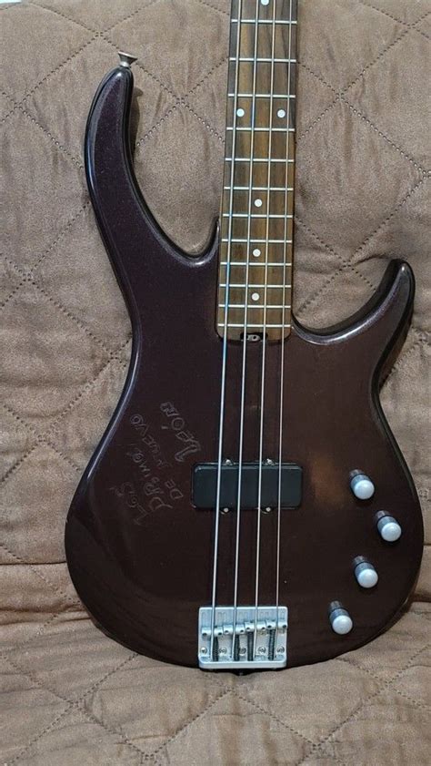 Peavey Fury Ii Internacional Series 4 Strings Electric Bass In Brown