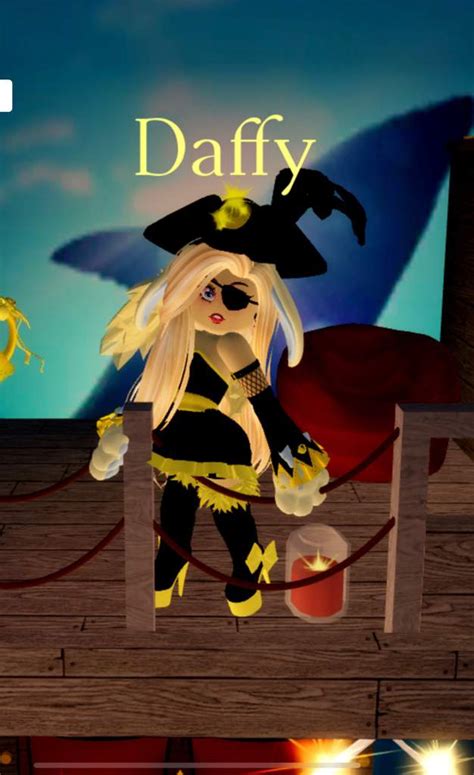 Royale High Pirate Outfit