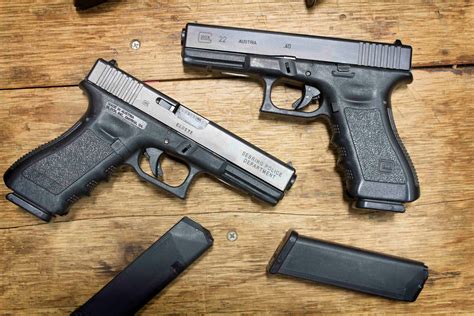 Glock 22 40 S&W Police Trade Pistols with 3 Mags (Gen3) | Sportsman's