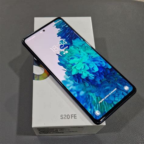 Samsung S20 FE 6/128gb