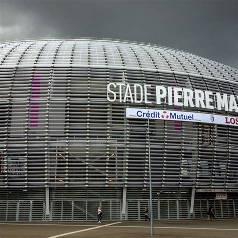 LOSC Le Partenariat Autour Du Naming Du Stade De Lille Va Rapporter Gros