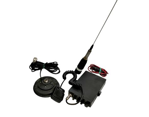 CB RADIO UNIDEN PRO 520XL ANTENA CB Radia Loombard Pl