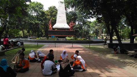 Monumen Banjarsari Tempat Yang Asik Untuk Bersantai