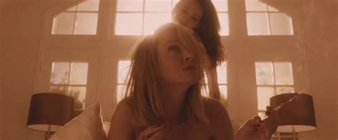 Uma Thurman Maggie Q The Con Is On Asian Porn XHamster