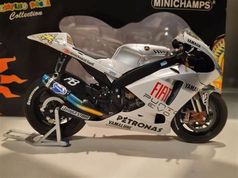 MiniChamps 1 12 Motogp Fiat Punto Evo Special Livery Catawiki