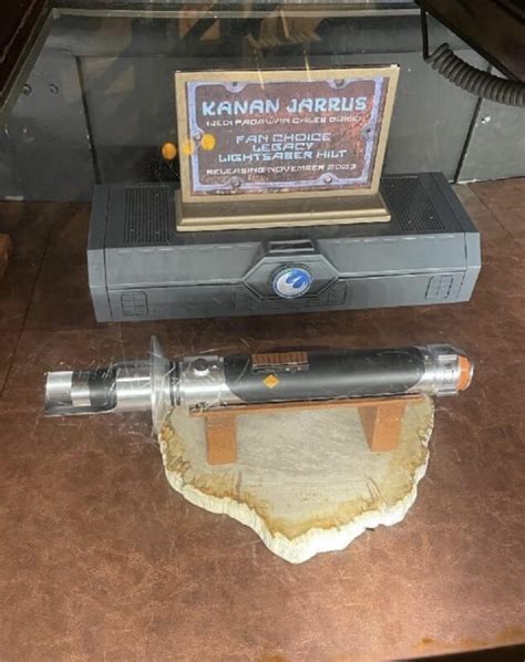 Star Wars Rebels Kanan Jarrus Legacy Lightsaber Coming Soon To Walt