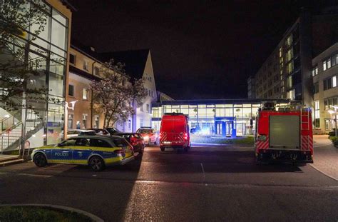 Einsatz Am Ostermontag Alarm Am Klinikum Esslingen Feuerwehr Pumpt