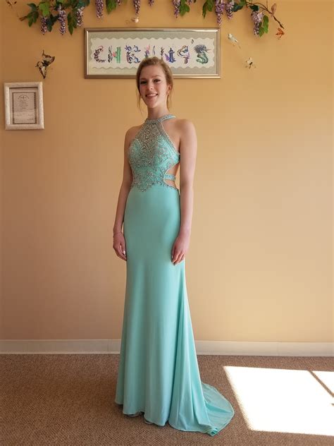 Dress Alteration Services - Amazing Alterations In Minnesota