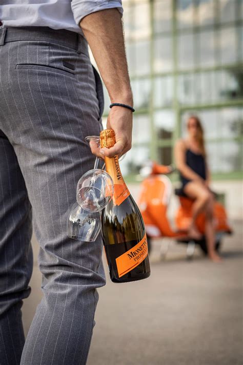 Mionetto Prosecco DOC Treviso Brut 0,75l – Henkell Freixenet Austria Shop