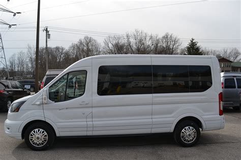 2023 Ford Transit AWD 250 Mid-Roof 9 Passenger - Explorer Limited SE ...