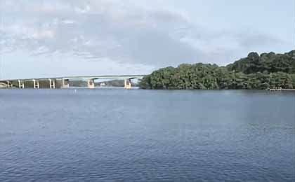 Boating At Weiss Lake In Alabama