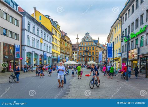 Konstanz Alemania De Julio De Vista De La Plaza Markstatte