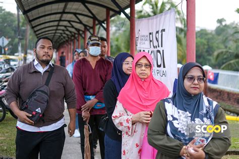 PRK 205 810 Pengundi Pulai Simpang Jeram Mengundi Hari Ini Scoop