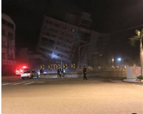 Hotel Collapses After 64 Magnitude Quake In Taiwan Incpak