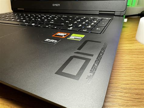 HP Omen 17 (2024) im Test: Wuchtig und schwer, aber auch gut?