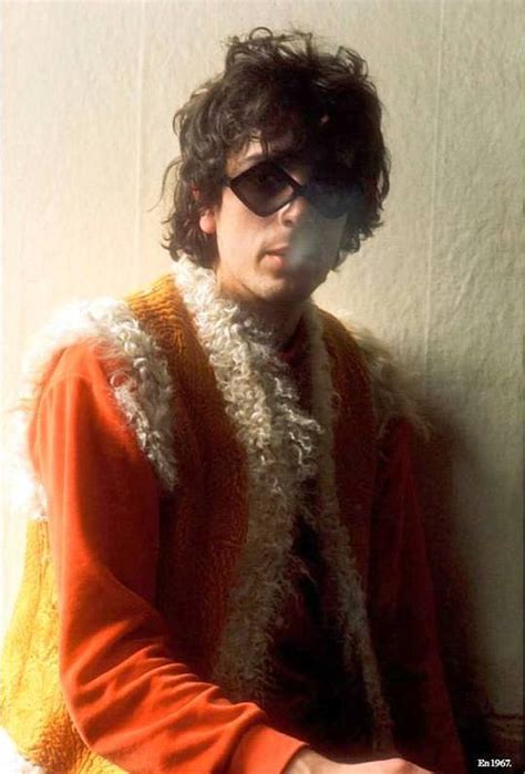 Pink Floyds Mr Syd Barrett 1967 🌺 Rclassicrock