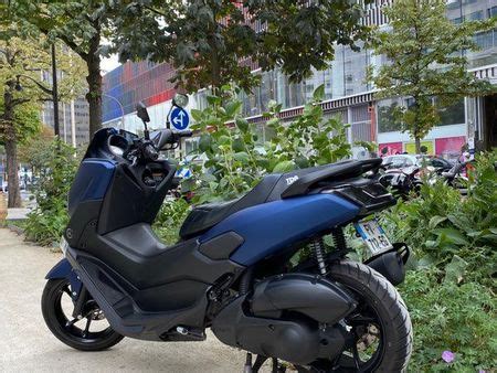 Yamaha Yamaha Nmax Cc Occasion Le Parking