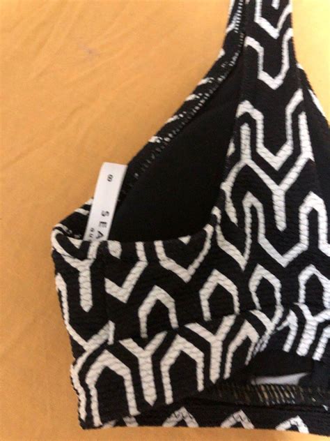 Seafolly Bikini Set Pre Loved Women S Fashion Swimwear Bikinis Swimsuits On Carousell