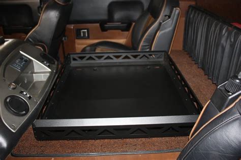 HUMMER H1 CENTER CONSOLE RACK