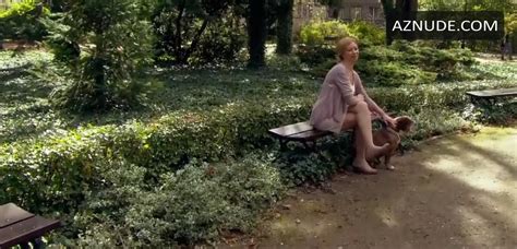 2XL NUDE SCENES AZNude