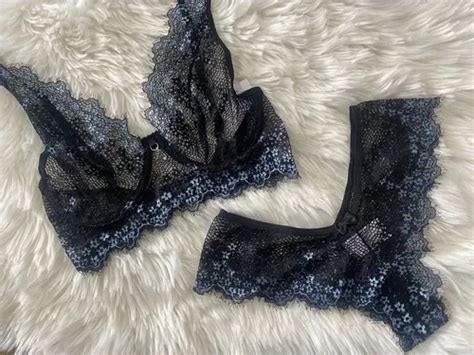 Conjunto De Lingerie Sensual Renda Brilhosa Luxo Sexy Parcelamento Sem Juros