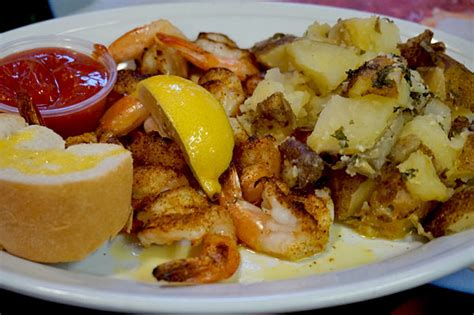 Kenner Seafood – Kenner | Urban Dining Guide