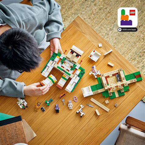 Конструктор LEGO Minecraft Фортеця «Залізний голем» 868 деталей (21250 ...
