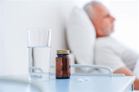 Premium Photo Medicine And Healthcare Concept Old Man Sleeping In Bed