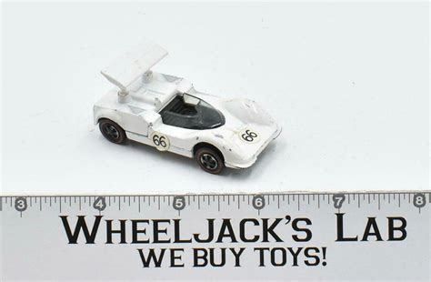 Chaparral 2G White 1969 Redline Hot Wheels Mattel Vintage Redline RL Wheeljack S Lab