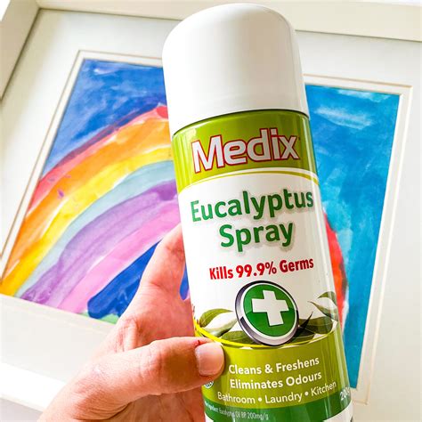 Teachers are praising the staples laminating services for projects 6