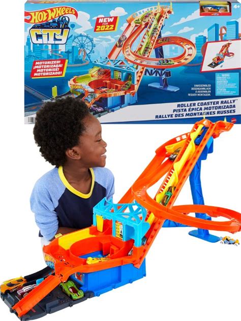 Hot Wheels City Roller Coaster Rally Bilbane Lekesett Med En Lekebil Hdp