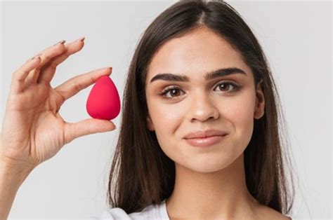 Cara Membersihkan Beauty Blender Dengan Tepat Sudah Tahu Belum Stylo