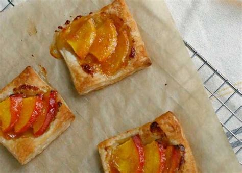 13 Easy Fruit Filled Puff Pastry Desserts For First Time Bakers Allrecipes