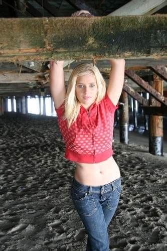 Picture Of Carly Schroeder