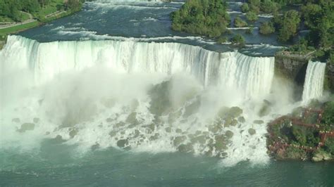 Skylon Tower Observation Deck an Incredible View of Niagara Falls ...