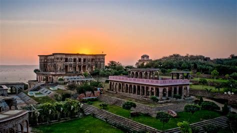 Gallery Tijara Fort Palace 19th Century Heritage Hotels In Alwar