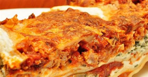 10 Best Italian Lasagna with Ricotta Cheese Recipes | Yummly