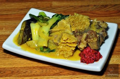 Kare Kare Oxtail And Tripe Stew In Vegetable And Peanut Sauce With