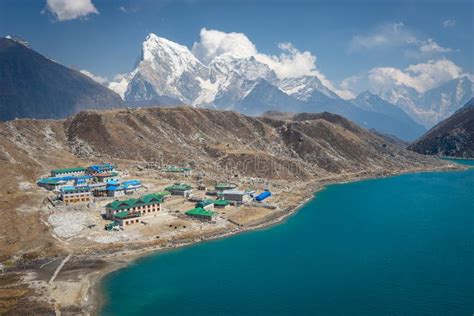 View of Gokyo Lake and Peak Range from Gokyo Ri, Everest Region, Khumbu ...