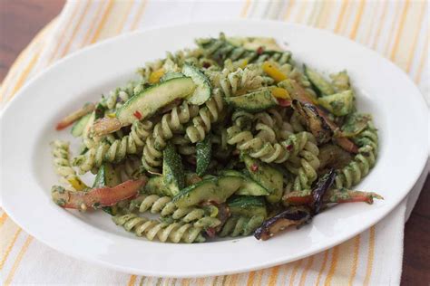 Spirulina And Mint Basil Pesto Pasta Recipe By Archanas Kitchen