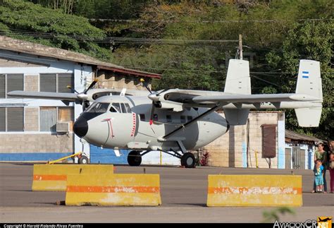 FAH 317 Fuerza Aerea HondureÃa Israel IAI 201 Arava AviacionCR net