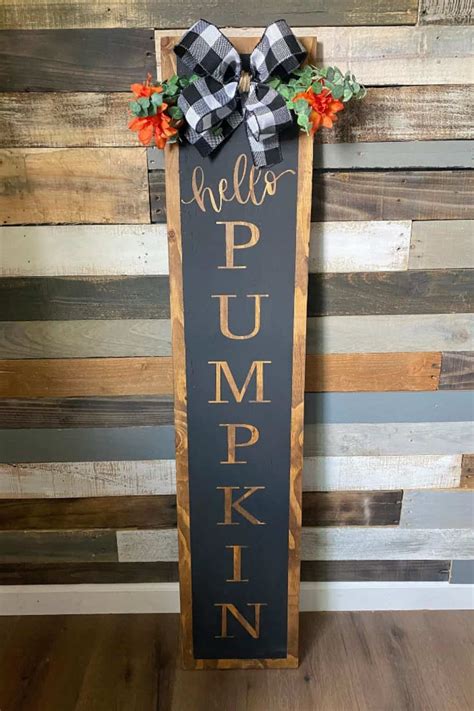 12 Fall Porch Signs You Can DIY At Home