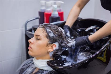 Hairdresser Washing Hair Of Woman Client Stock Image Image Of Haircare Colorful 121573117