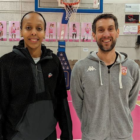 Basket ball Ligue féminine Charnay Farhiya Abdi jouera samedi face