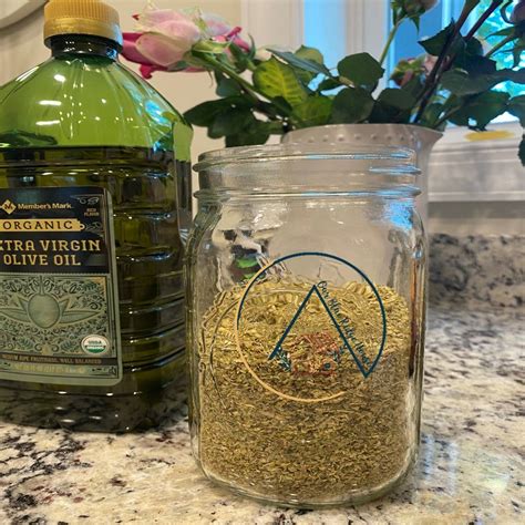 How To Make Diy Oregano Oil 15 Benefits And Uses Artofit