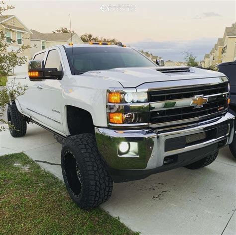 2019 Chevrolet Silverado 2500 Hd With 20x12 44 Tis 544bm And 3512