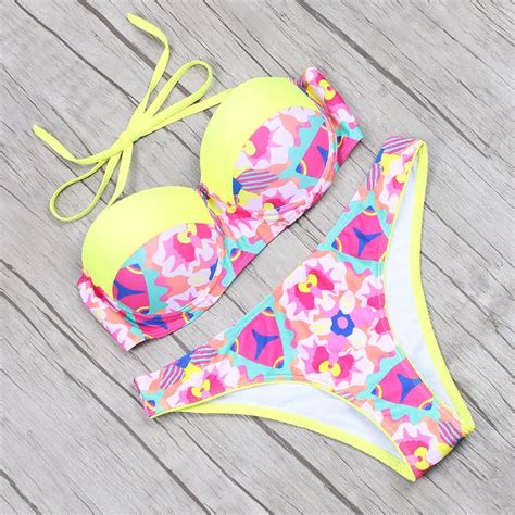 2017 Summer Women Swimsuit Bikinis Sexy Halter Push Up Swimwear Female